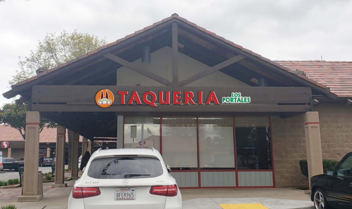 Los Portales Taqueria